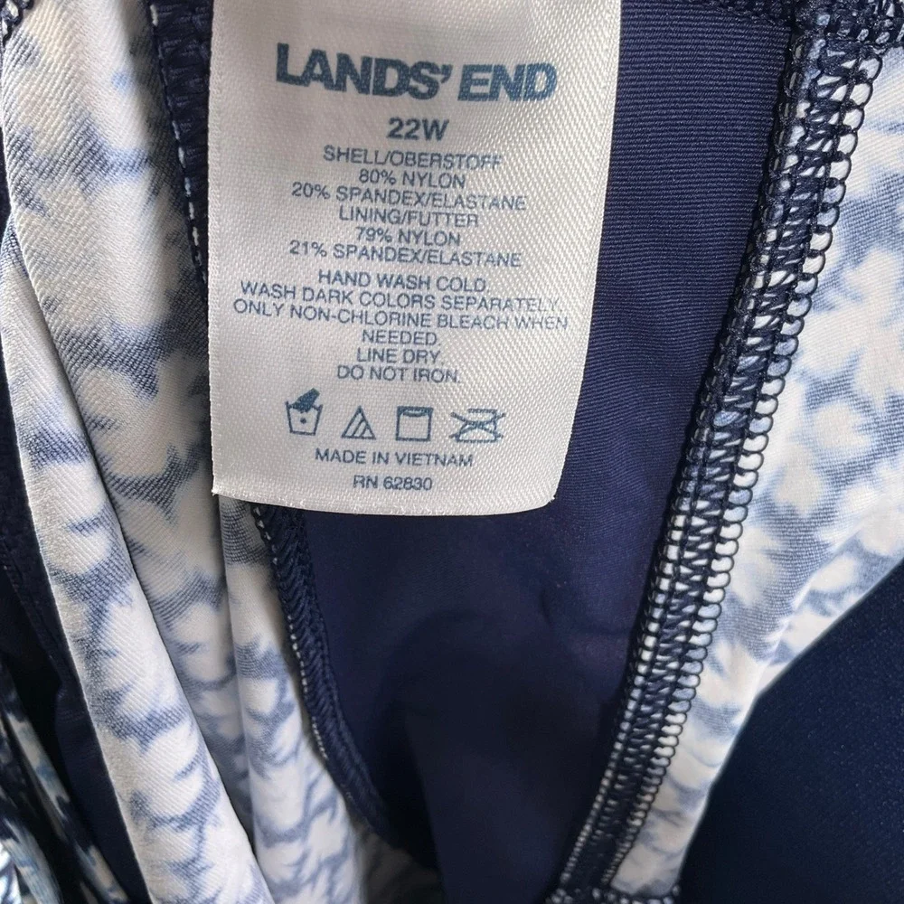 Lands End Tankini Top Womens 22W greem Geometric Floral Modest Beach Swimwear - Picture 6 of 8